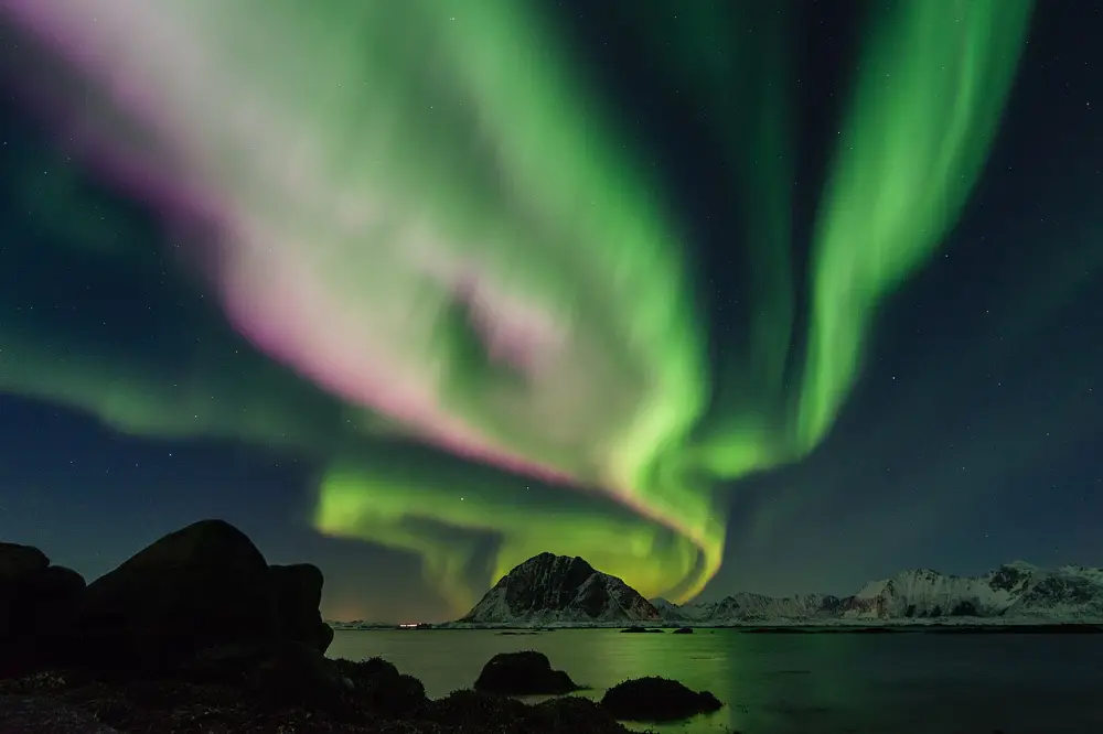 Polarlicht über den Lofoten